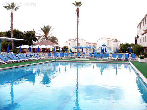 Kissos Hotel 4